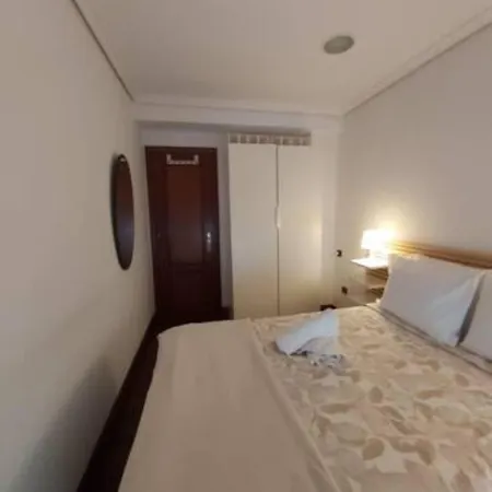 Vivienda Proxima A La Puerta Del Sol * Βίγκο