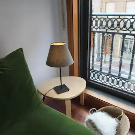 Vivienda Proxima A La Puerta Del Sol 아파트 *